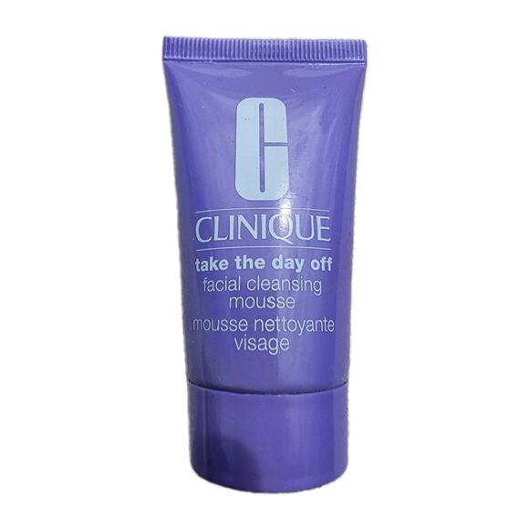 Clinique Take the Day Off Facial Cleansing Mousse Travel Size 1 oz / 30 ml NEW - Picture 1 of 2